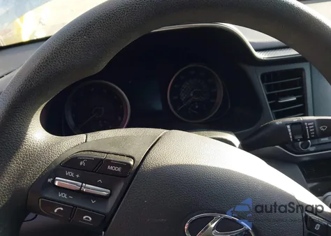 2020 Hyundai Elantra Sel z USA, uszkodzony, nr VIN KMHD84LFXLU043996